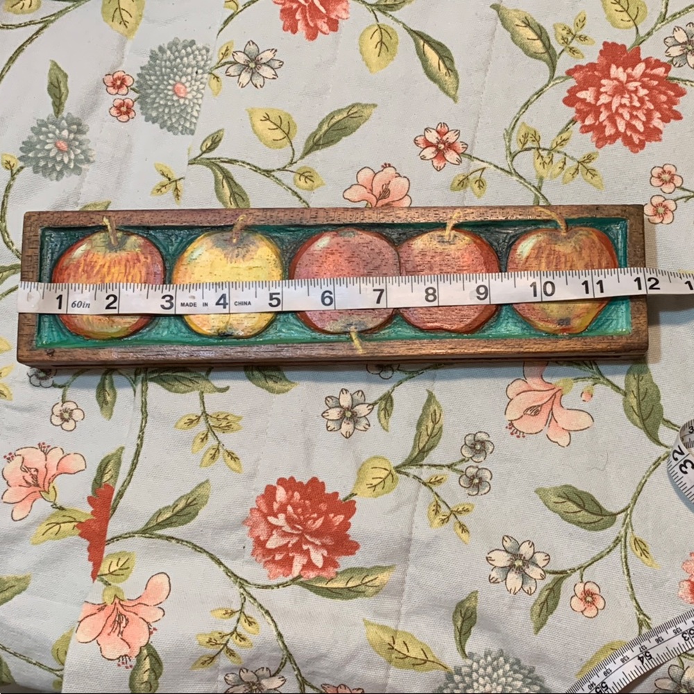 Vintage Carved Wooden Painted Apple Wall Art - Picture 11 of 12
